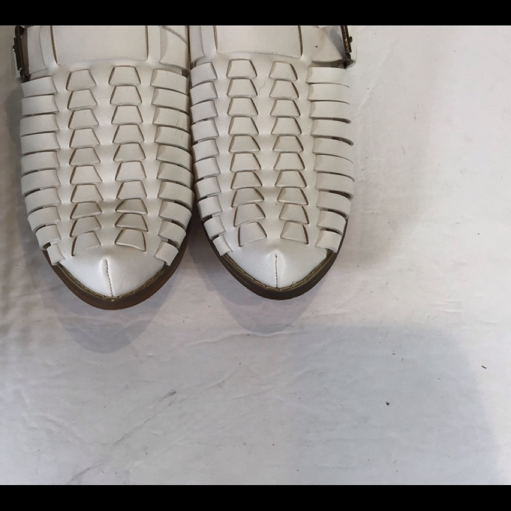 CHASE & CHLOE WHITE WOVEN BUCKLE SLIDE MULES SZ 6 - Picture 12 of 12